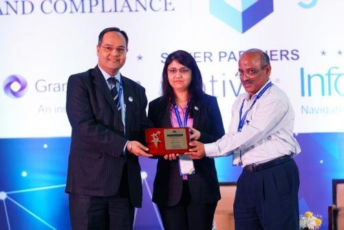 Receiving award on behalf of IIA Delhi Chapter along with Sidheshwar Bhalla and T Kumar at the National Conference